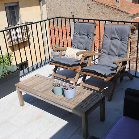 Agréable maison de village avec terrasse Vinca Exterior foto